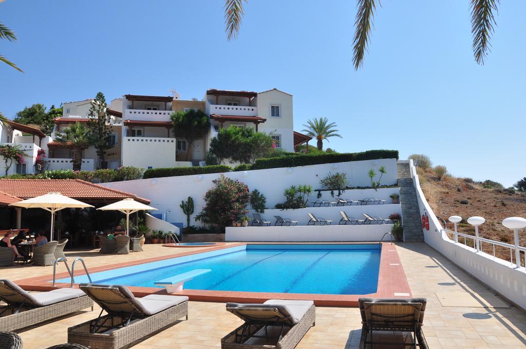 Castri Village Hotel 팔레카스트론 외부 사진
