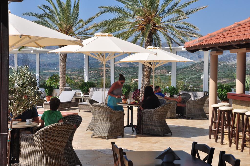 Castri Village Hotel 팔레카스트론 외부 사진