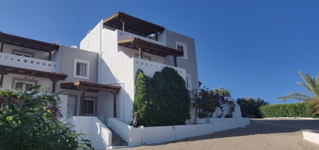 Castri Village Hotel 팔레카스트론 외부 사진